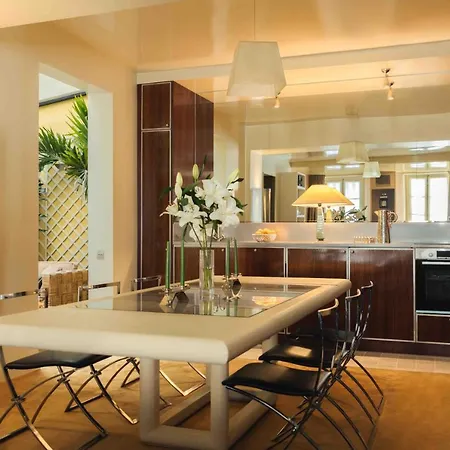 Hotel Les Cinabre Paříž