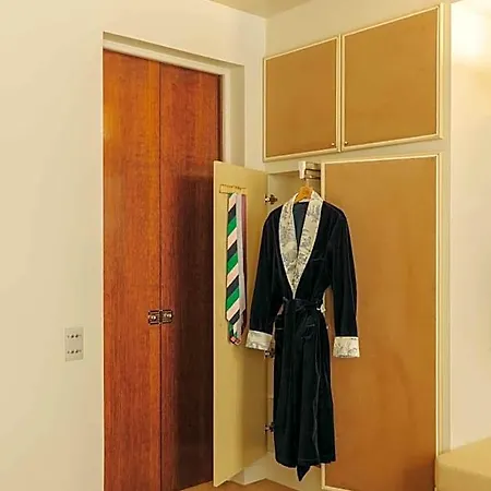 Les Cinabre Hotel Paris