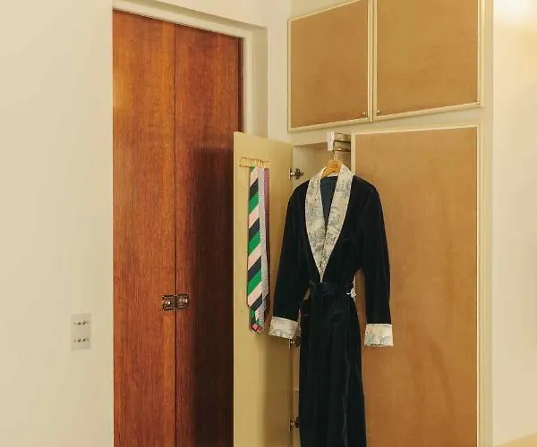 Les Cinabre * Parijs