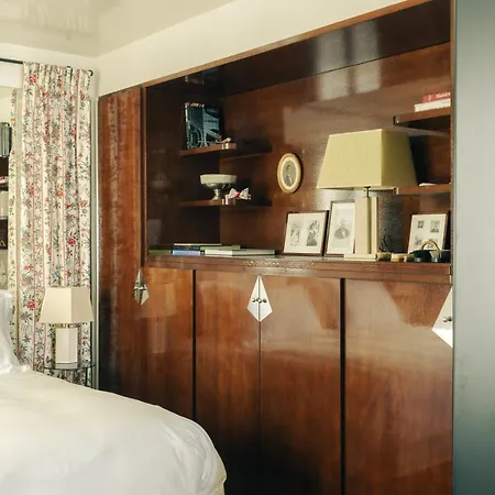 Hotell Les Cinabre Paris